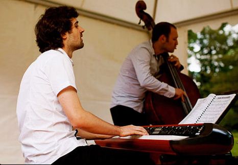 Chanteur orchestre mariage, soirée privée, soirée entreprise